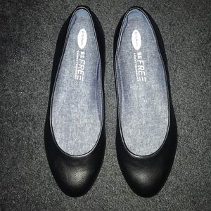 Dr.Scholl’s black flats size 7